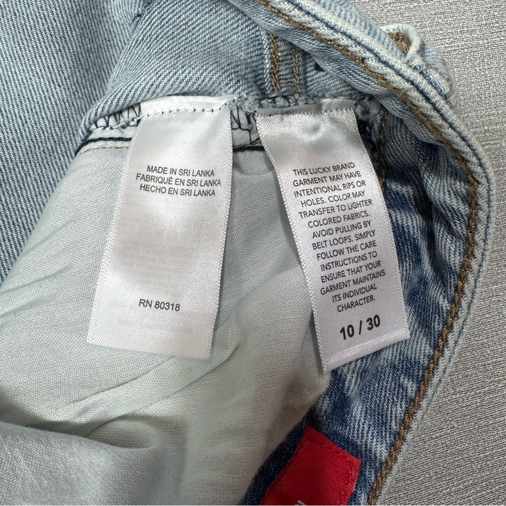NWT New LUCKY BRAND Mini Denim Skirt With Embroidered Detail Size 10 - Picture 9 of 12